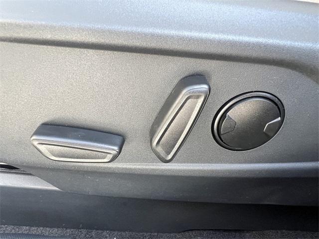 new 2025 Ford Mustang Mach-E car