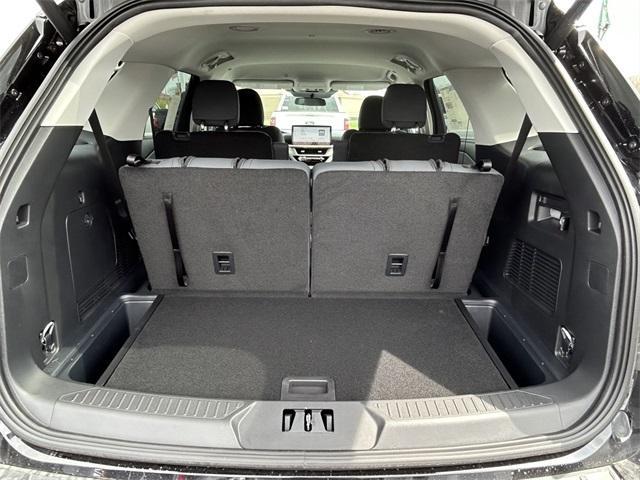 new 2025 Ford Explorer car