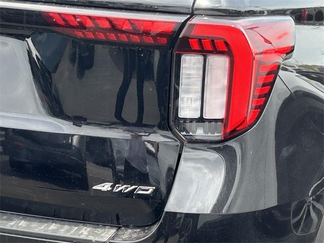 new 2025 Ford Explorer car
