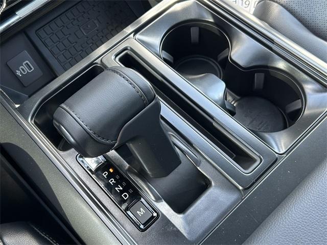 new 2025 Ford F-150 car