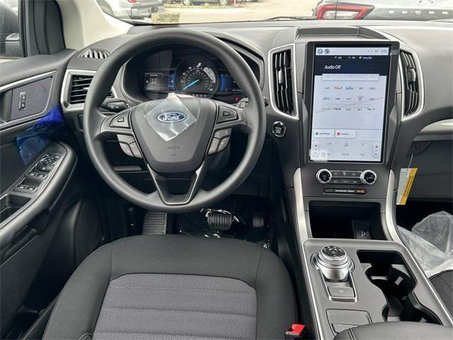 new 2024 Ford Edge car, priced at $37,754