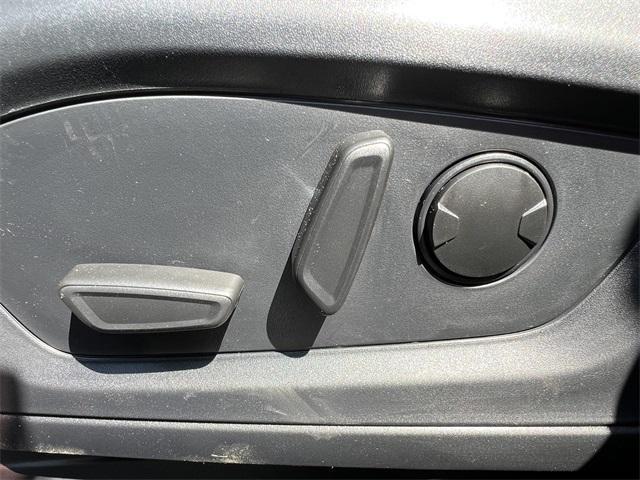 new 2025 Ford Explorer car