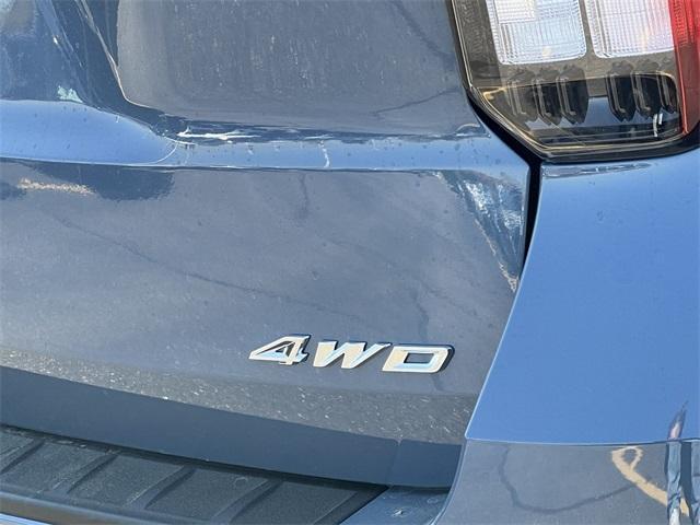 new 2025 Ford Explorer car