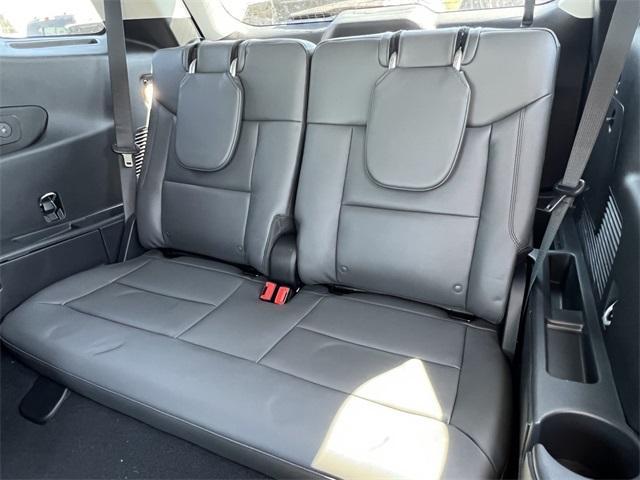 new 2025 Ford Explorer car