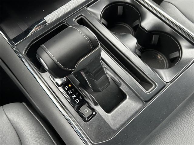 new 2025 Ford F-150 Lightning car
