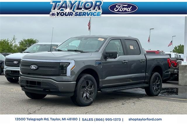new 2025 Ford F-150 Lightning car