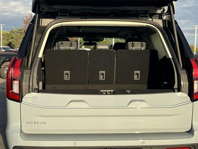 new 2025 Ford Expedition car, priced at $73,500