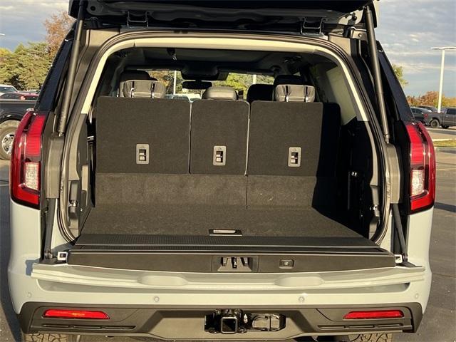 new 2025 Ford Expedition car, priced at $73,500