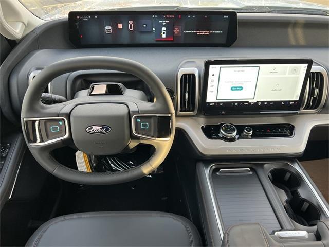 new 2025 Ford Expedition car, priced at $73,500