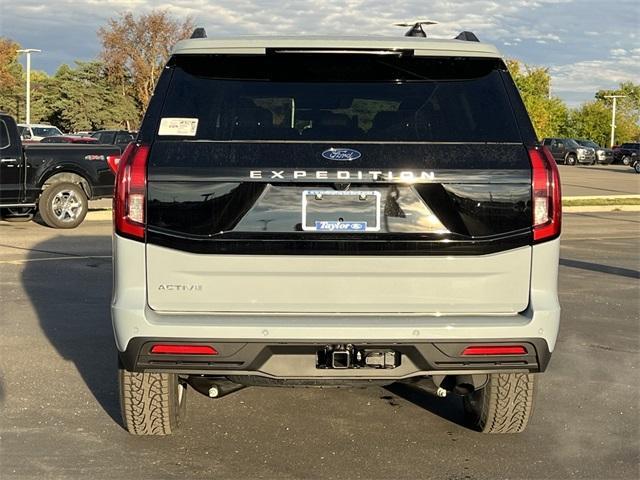 new 2025 Ford Expedition car, priced at $73,500