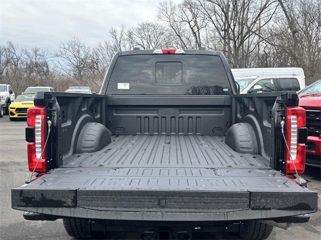 new 2025 Ford F-350 car