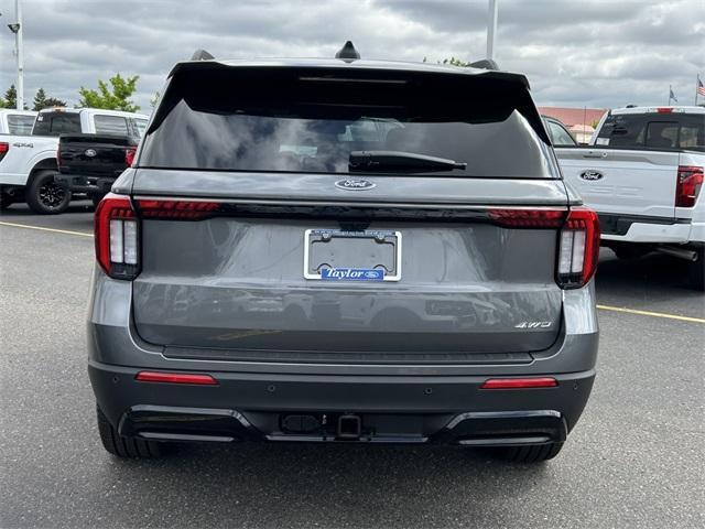 new 2025 Ford Explorer car