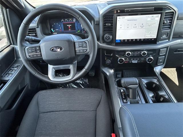 new 2025 Ford F-150 car