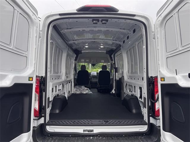 new 2025 Ford Transit-250 car