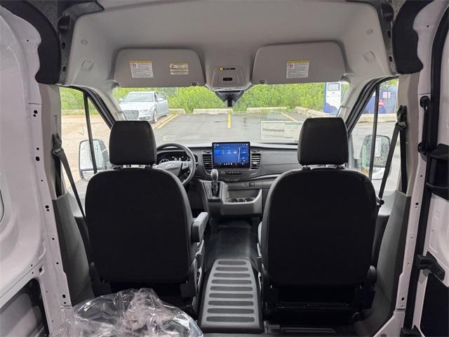 new 2025 Ford Transit-250 car