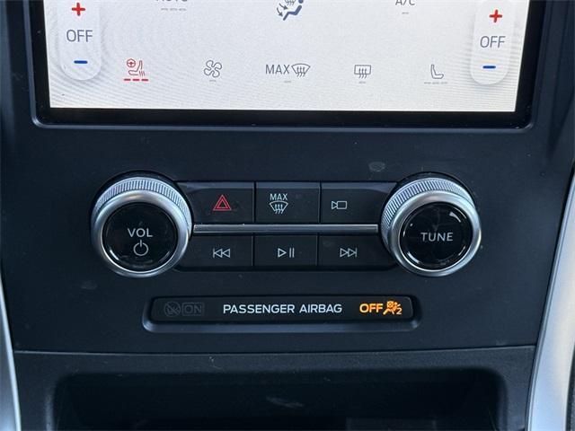 used 2024 Ford Edge car, priced at $27,998