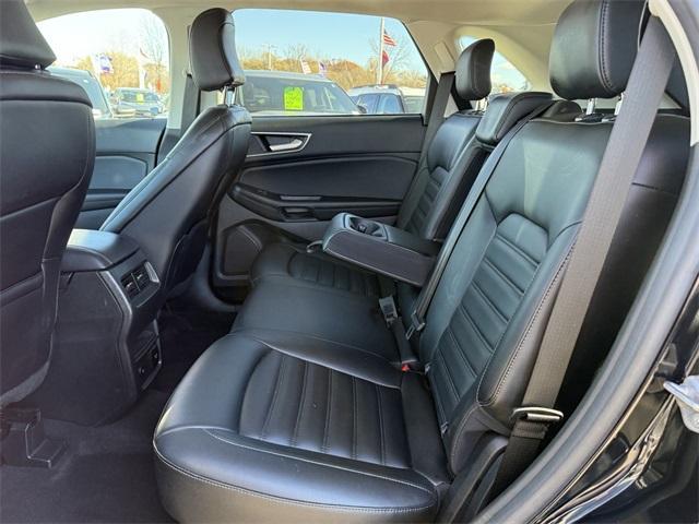 used 2024 Ford Edge car, priced at $27,998