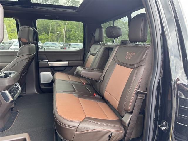 new 2025 Ford F-350 car
