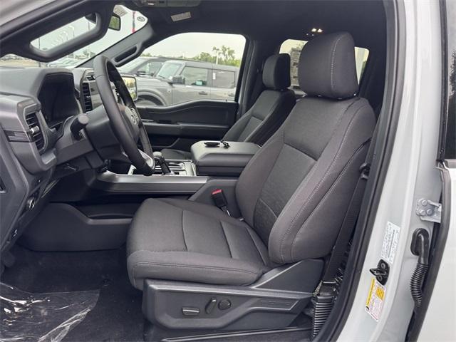 new 2025 Ford F-150 car
