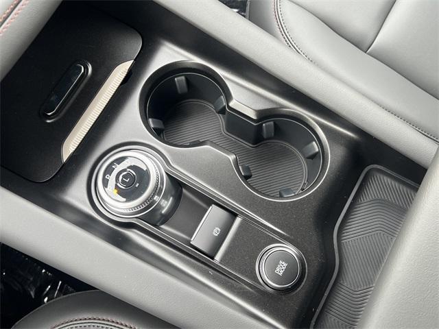 new 2025 Ford Explorer car