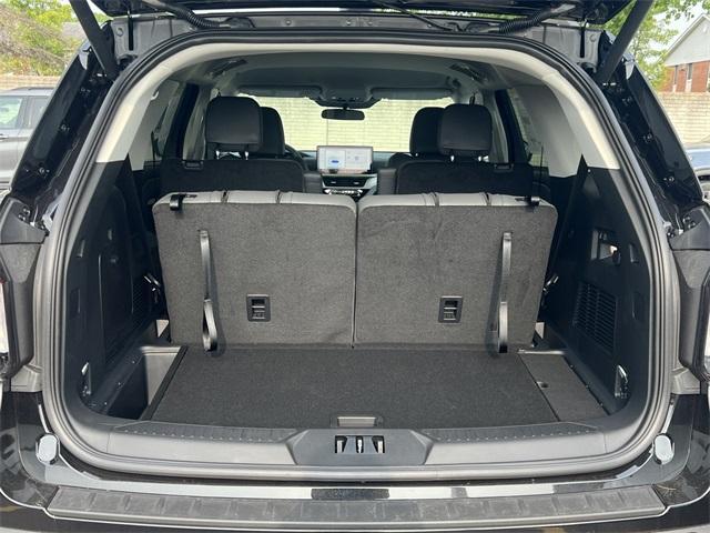 new 2025 Ford Explorer car