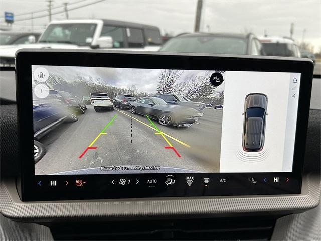 new 2025 Ford Explorer car