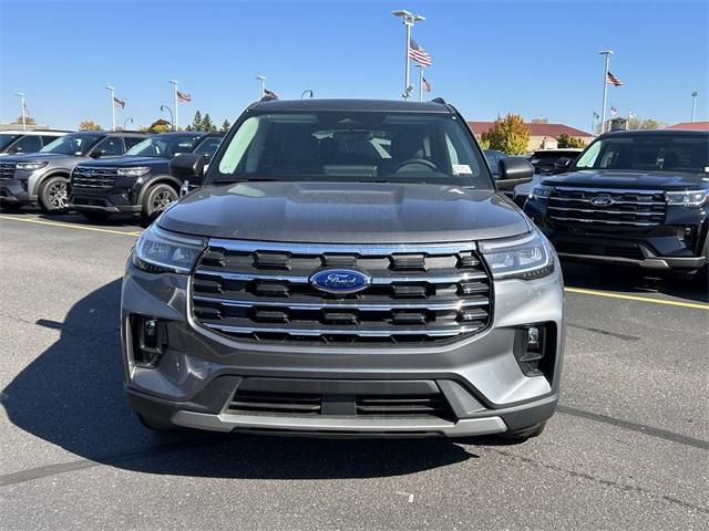 new 2025 Ford Explorer car