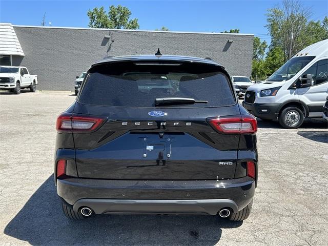 new 2024 Ford Escape car, priced at $32,204