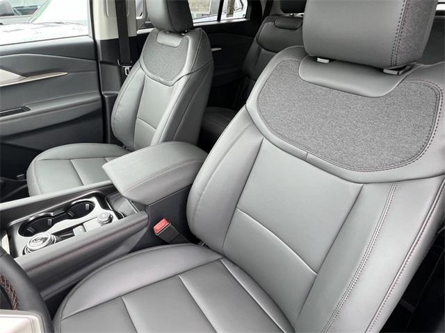 new 2025 Ford Explorer car