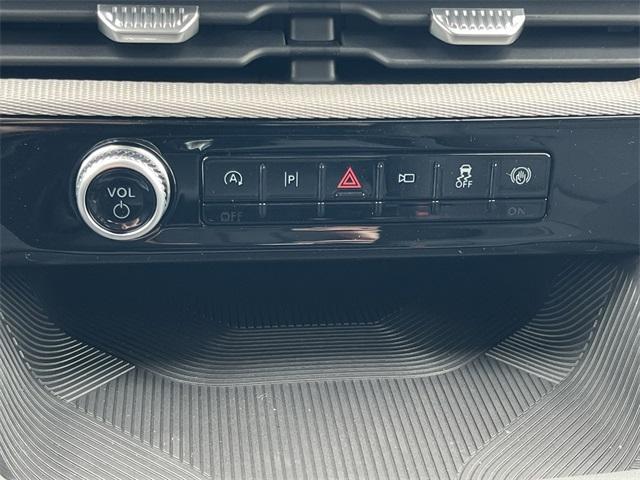 new 2025 Ford Explorer car
