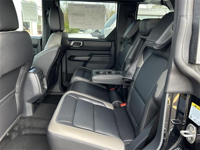 new 2025 Ford Bronco car