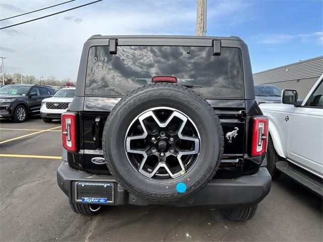 new 2025 Ford Bronco car