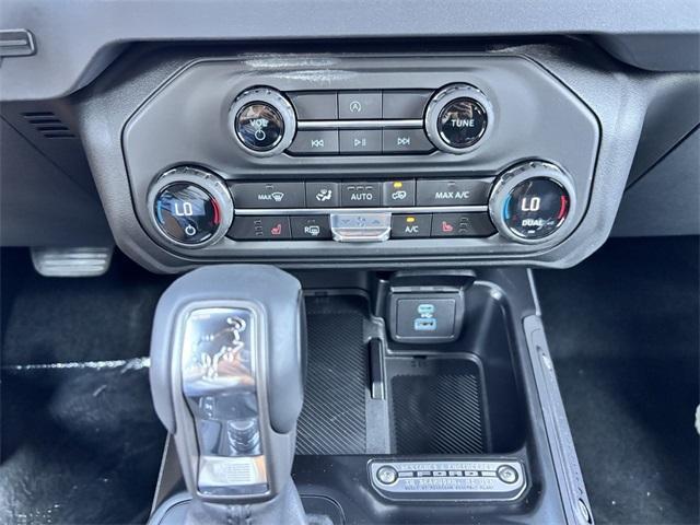 new 2025 Ford Bronco car