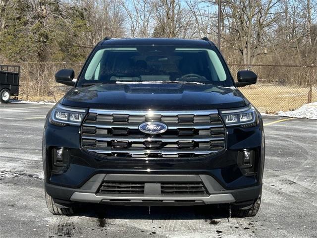 new 2025 Ford Explorer car