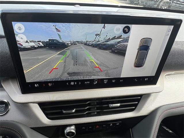 new 2025 Ford Explorer car