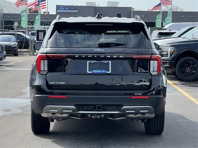 new 2025 Ford Explorer car
