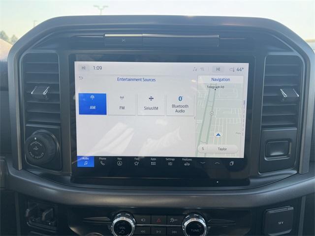 new 2025 Ford F-150 car