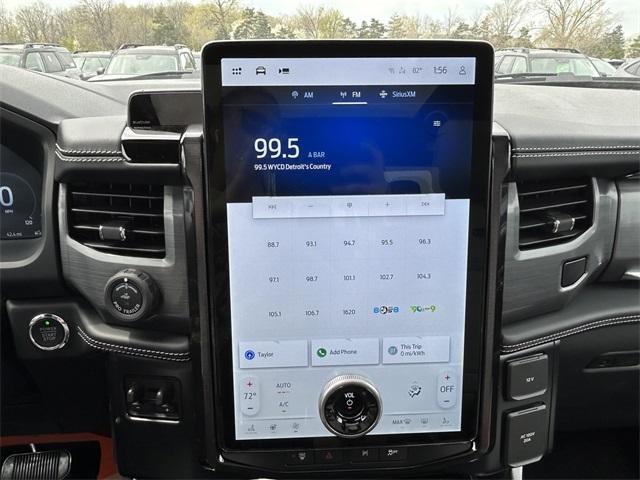 new 2025 Ford F-150 Lightning car