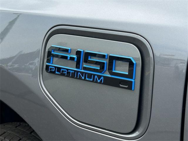 new 2025 Ford F-150 Lightning car