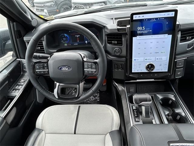 new 2025 Ford F-150 Lightning car