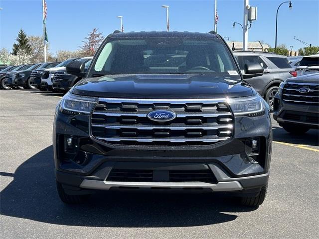 new 2025 Ford Explorer car