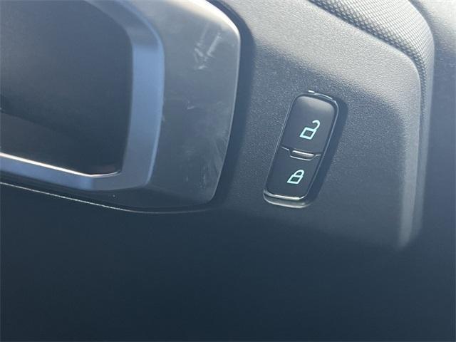 new 2025 Ford Bronco car, priced at $49,415