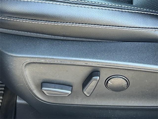 used 2022 Ford Escape car, priced at $23,999