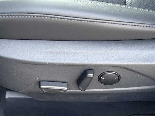 new 2025 Ford Mustang Mach-E car