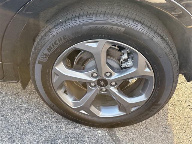 used 2023 Ford Escape car, priced at $25,999