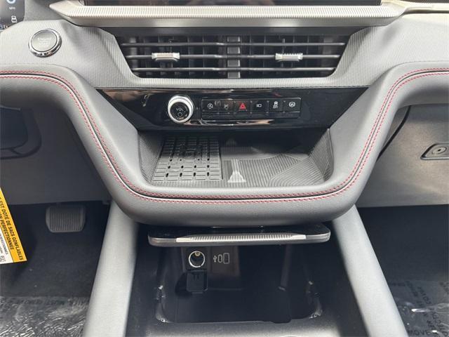 new 2025 Ford Explorer car