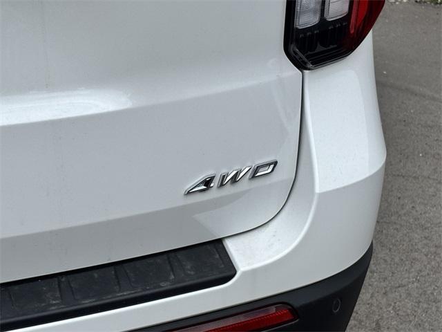 new 2025 Ford Explorer car