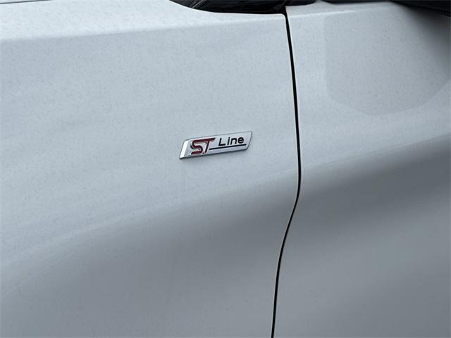 new 2025 Ford Explorer car