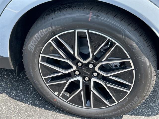 new 2025 Ford Mustang Mach-E car