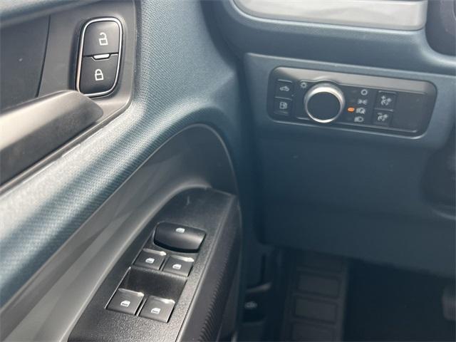new 2025 Ford Maverick car